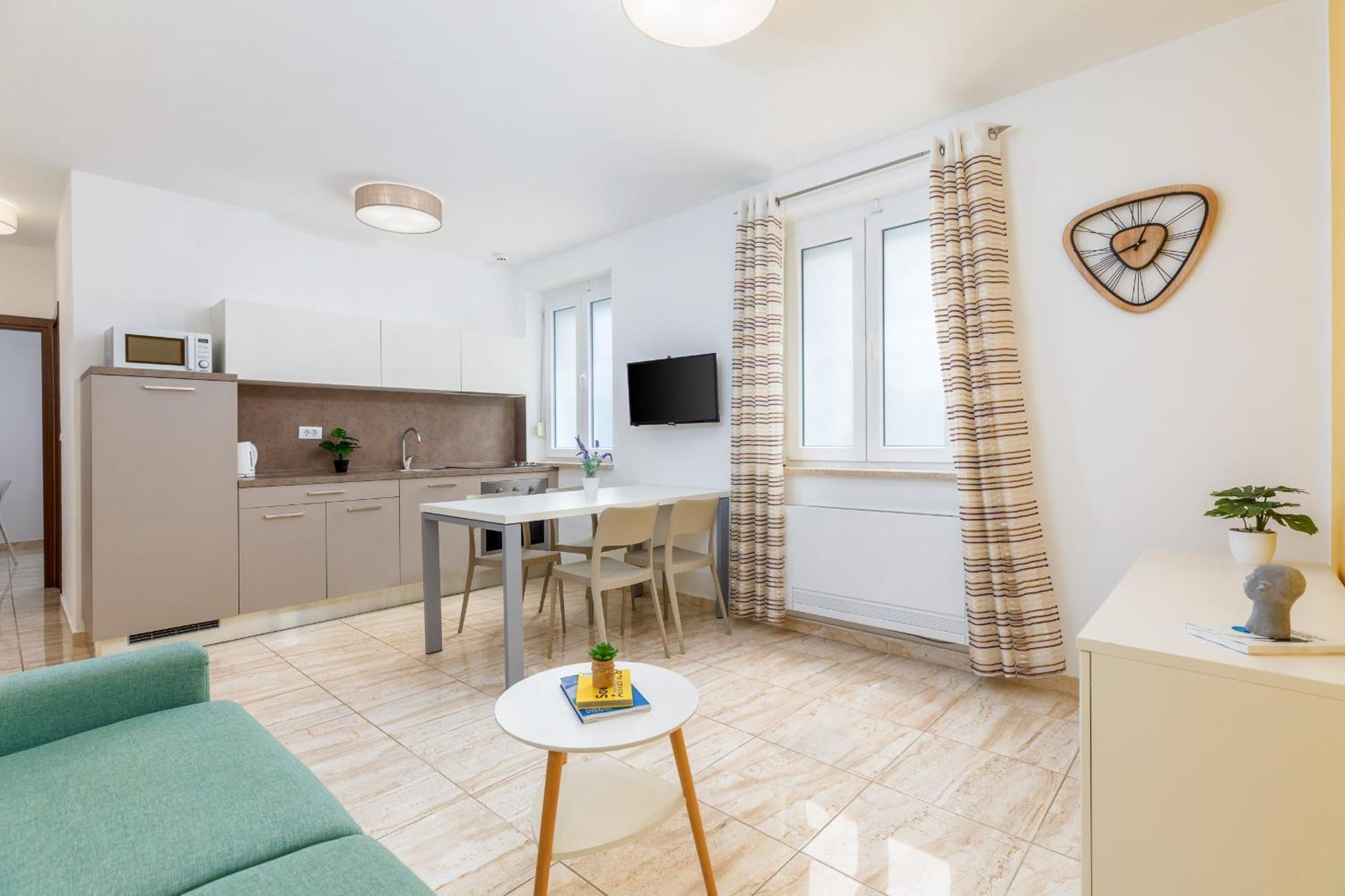 Apartments Villa Nina Fažana Extérieur photo